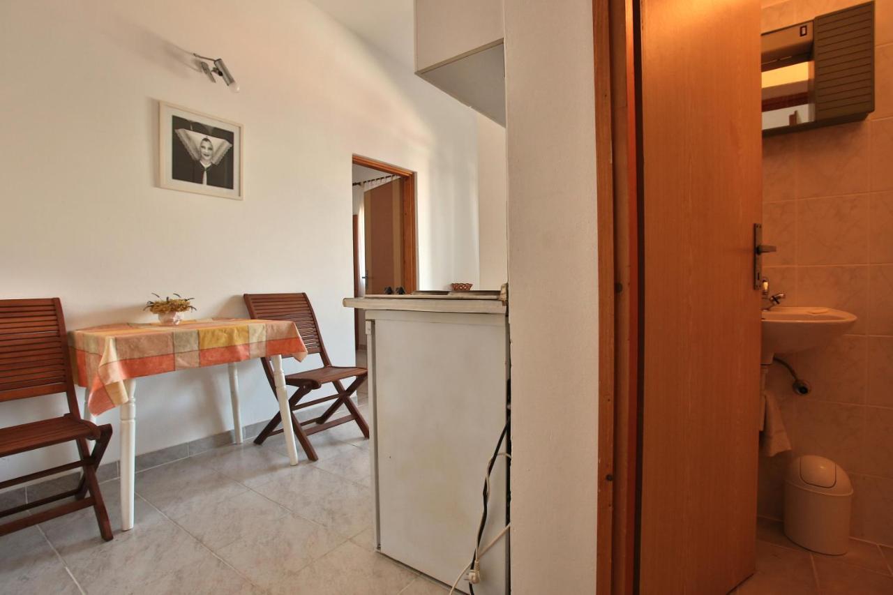 Apartman Branko Pag Town Exterior foto